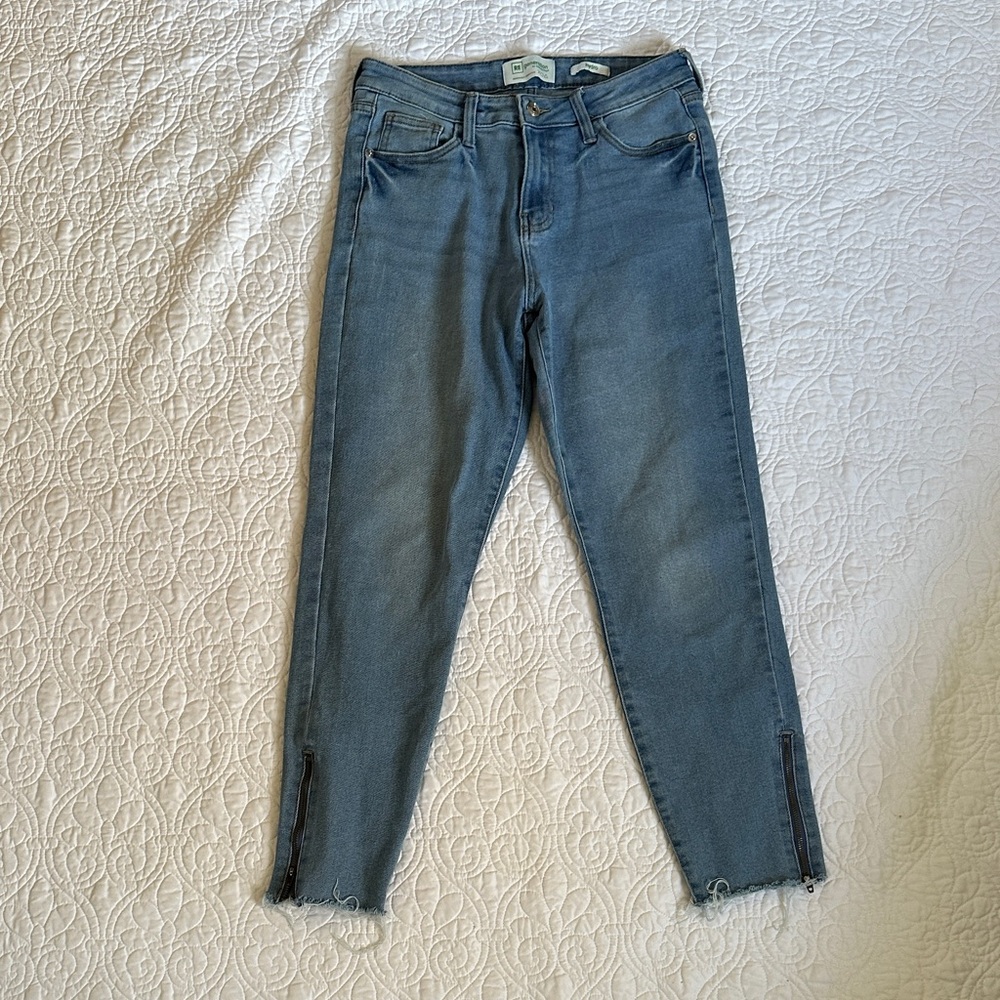 Stylish Blue Skinny Jeans for Women